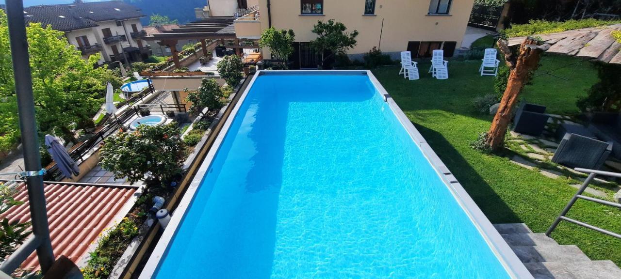 Apartmán La Terrazza Casa Vacanza Carenno Exteriér fotografie