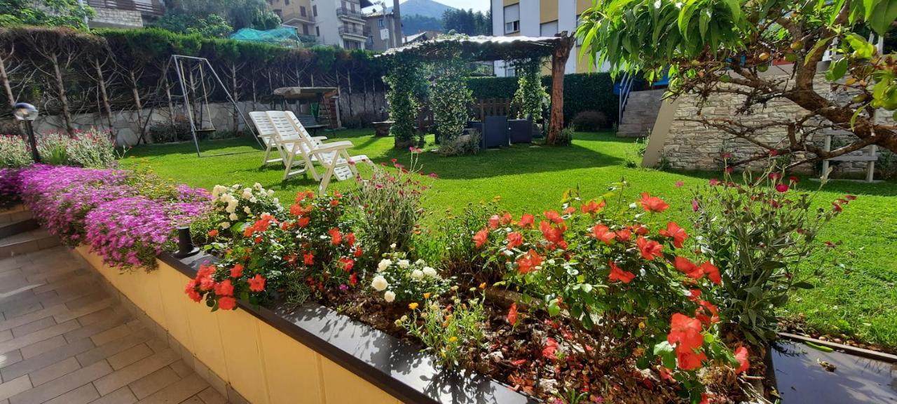 Apartmán La Terrazza Casa Vacanza Carenno Exteriér fotografie