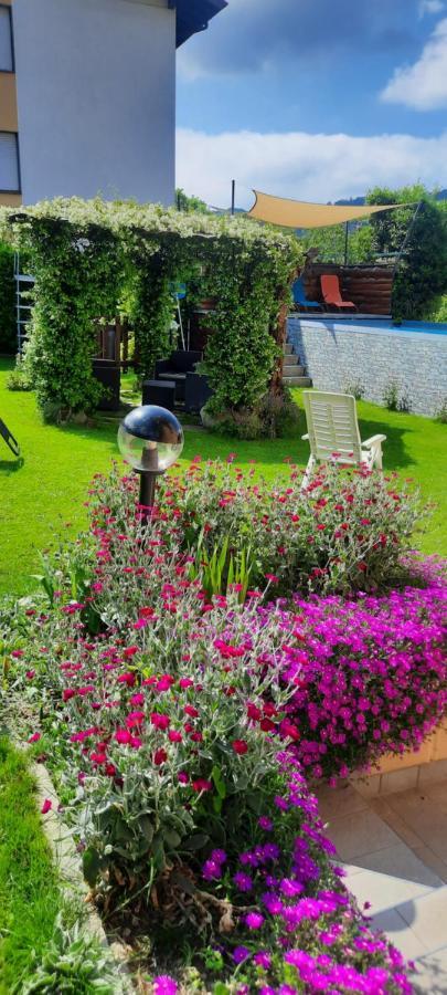 Apartmán La Terrazza Casa Vacanza Carenno Exteriér fotografie